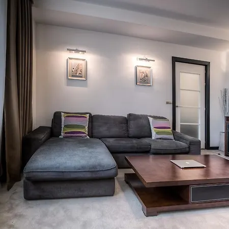 Apartament Swietojerska 24 Warszawa